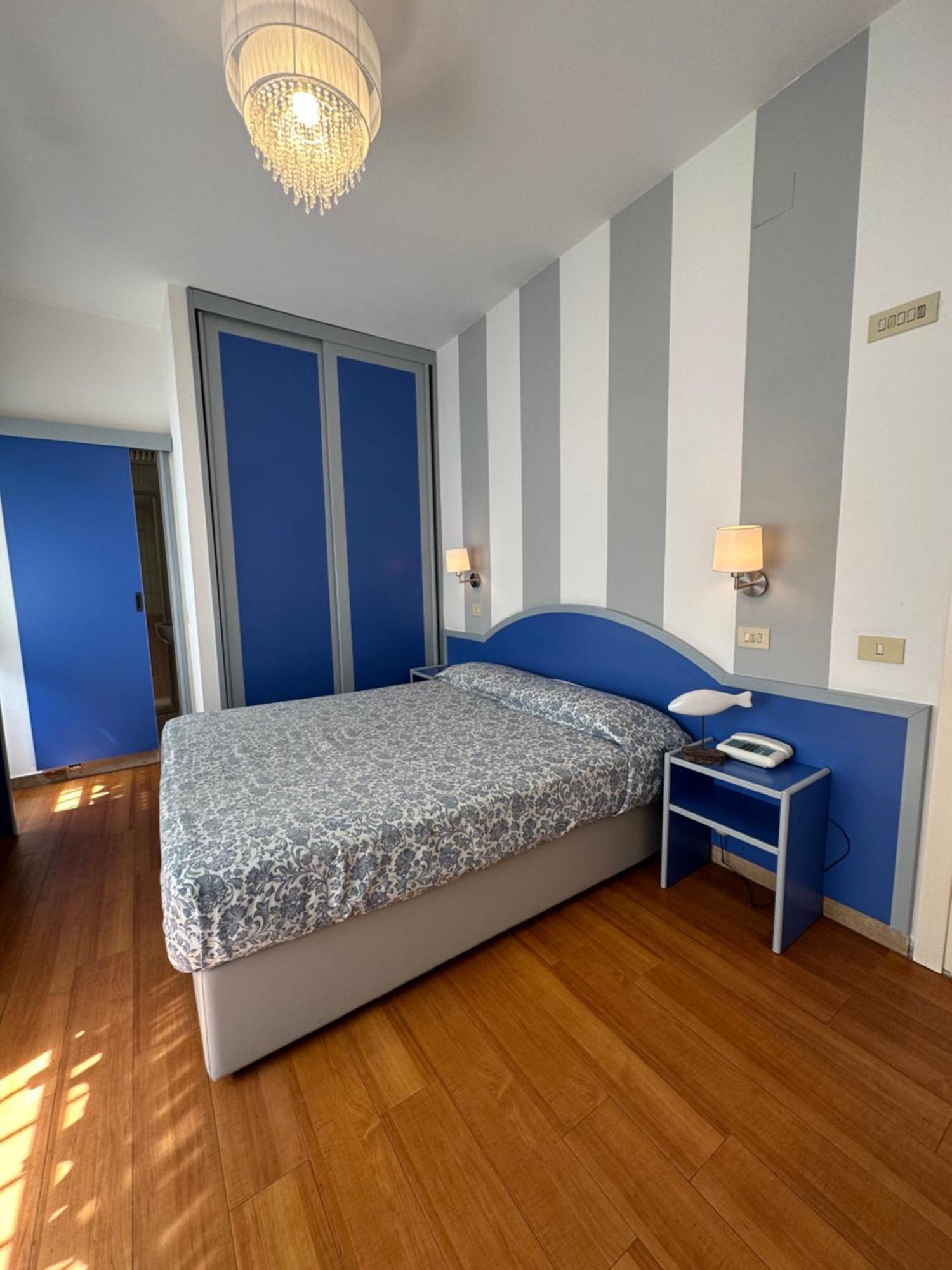Hotel Mon Pays Riccione Ngoại thất bức ảnh